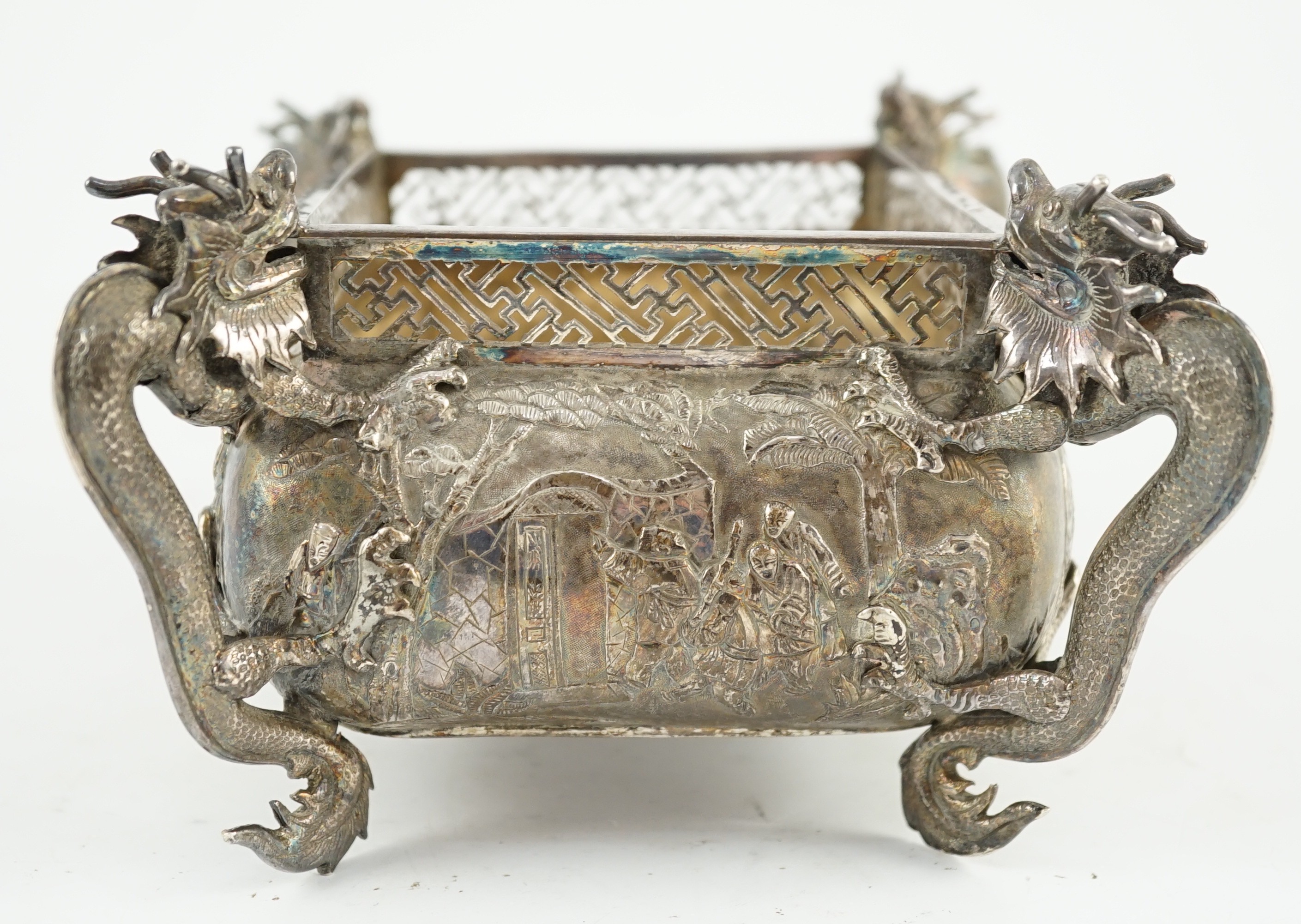 A late 19th/early 20th century Chinese Export silver planter, maker WC